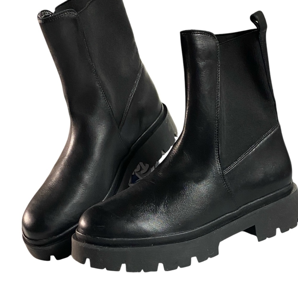 Schutz Billie Leather Chelsea Boots Women's Size 9